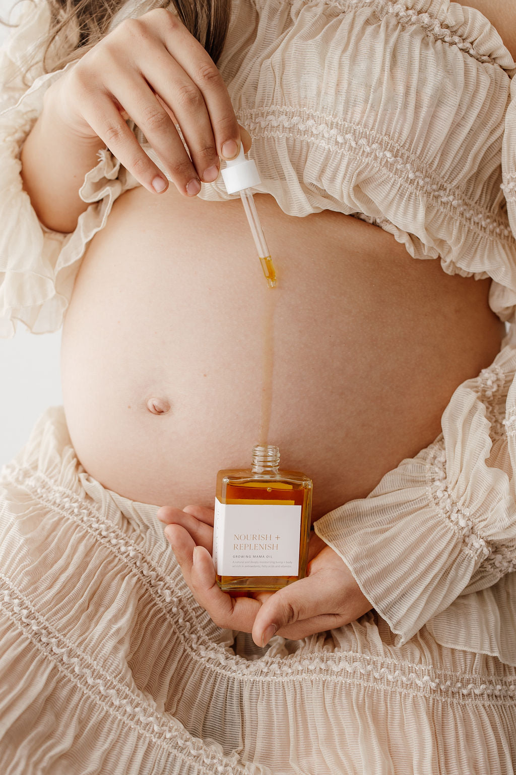 Mama + Me - Nourish + Hydrate - Growing Mama Belly Oil